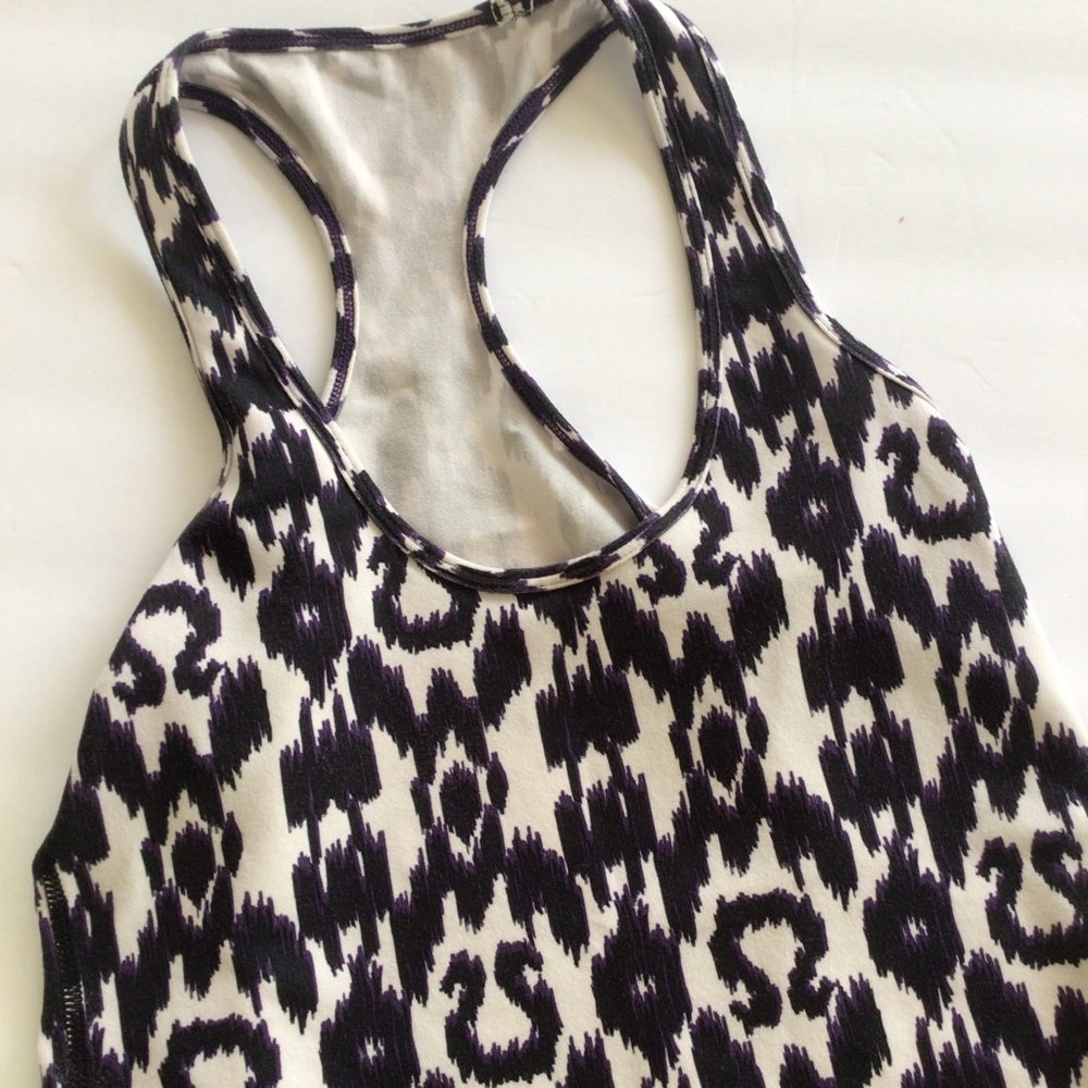 LULULEMON IKAT RACERBACK TANK TOP SIZE 4 - Picture 7 of 10